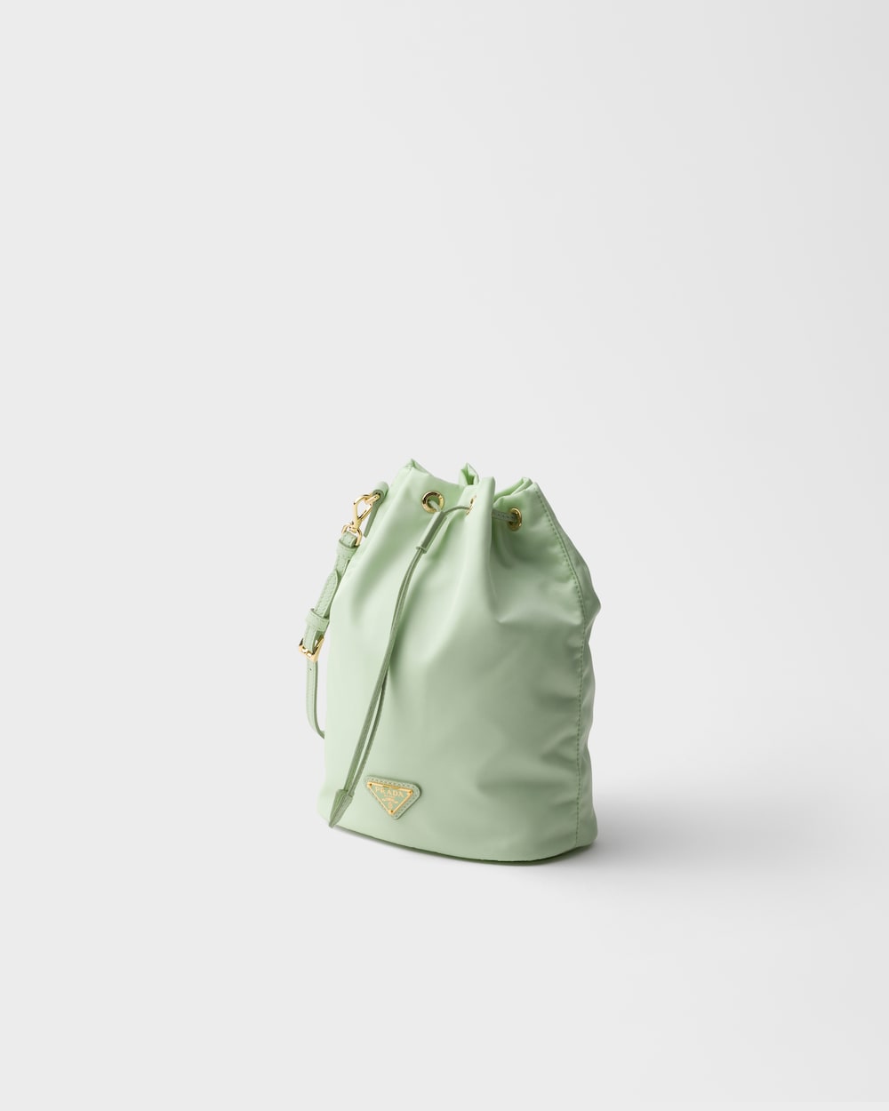 Re-Nylon ポーチ
