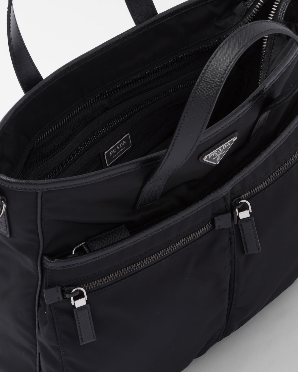 Re-Nylon xサフィアーノレザー トートバッグ
