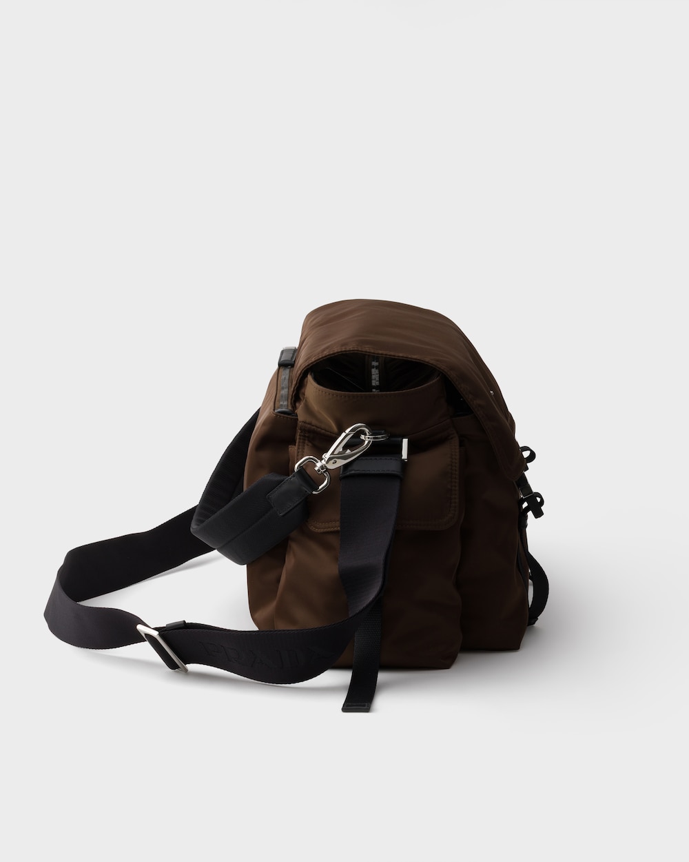 プラダ エクスプローラ Re-Nylon xレザー バッグ