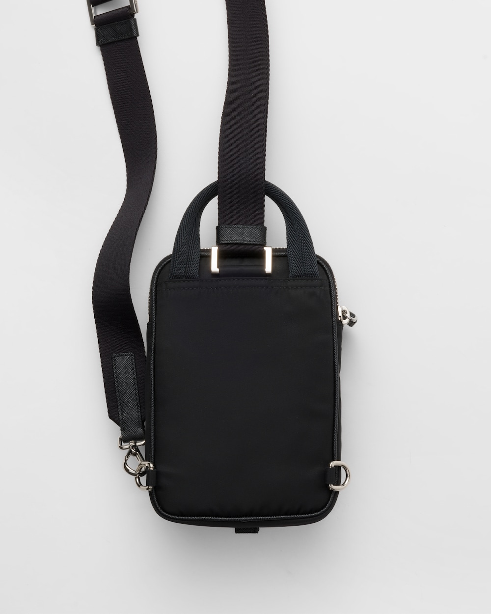 Re-Nylon xサフィアーノレザー スマートフォンケース