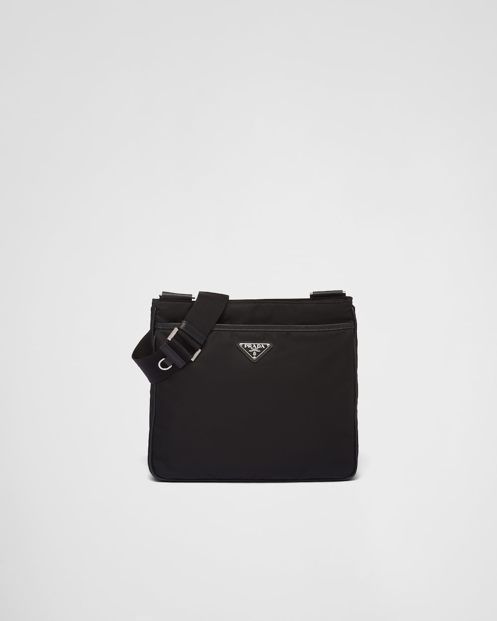 Re-Nylon xサフィアーノレザー ショルダーバッグ
