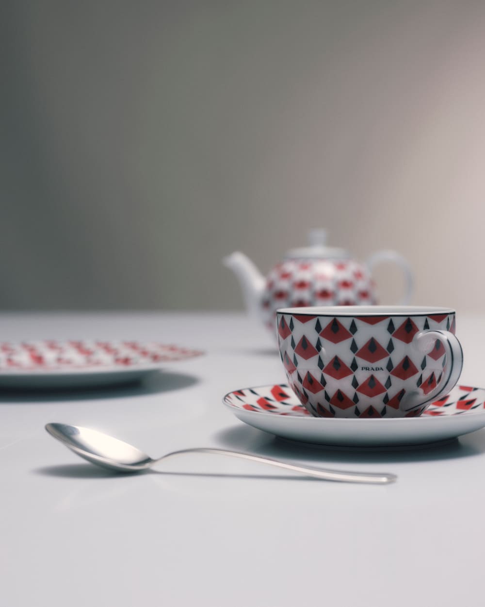 ポーセリン ティーカップ 2点セット - Vienna Red