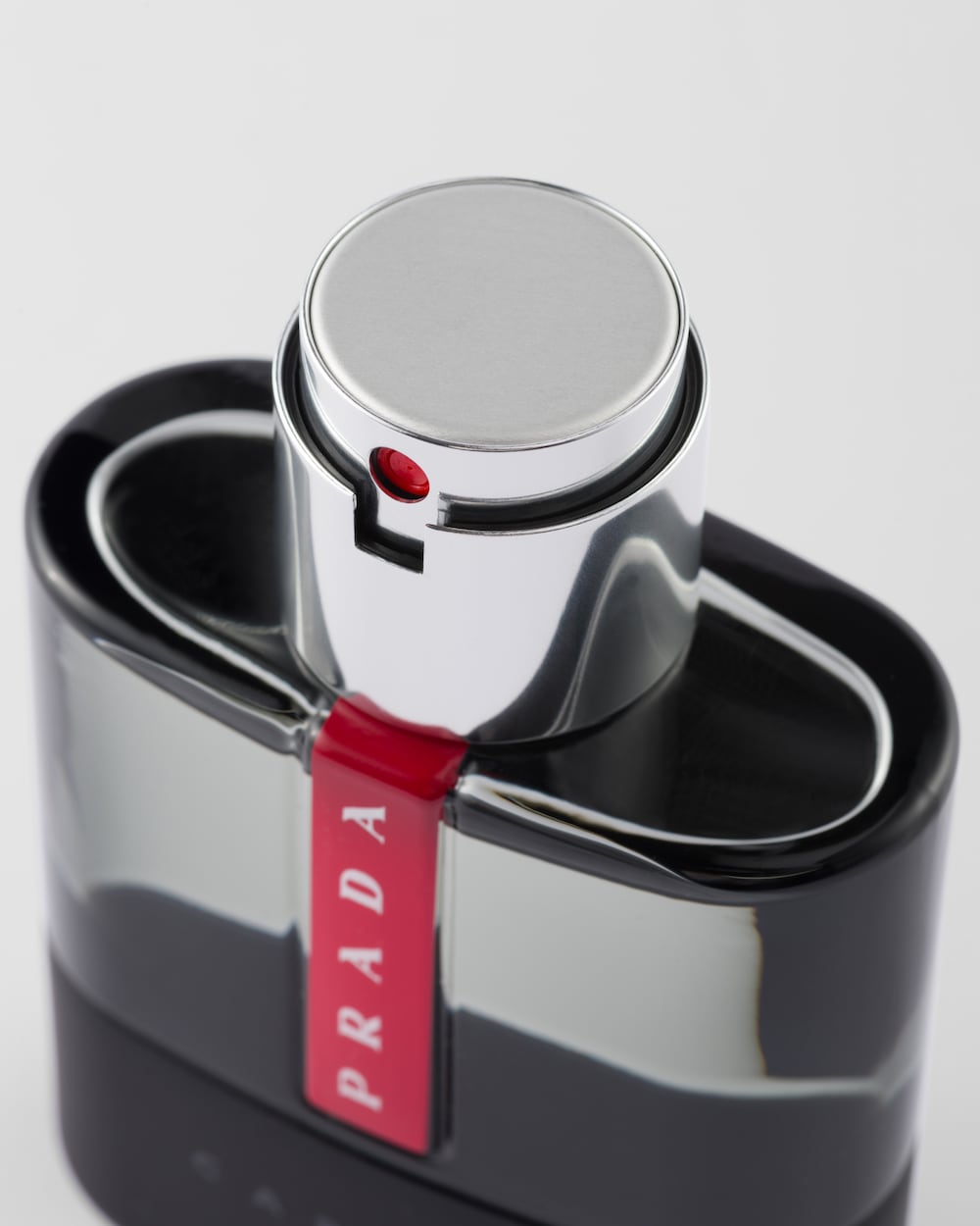 プラダ ルナロッサ カーボン EDT 50 ml