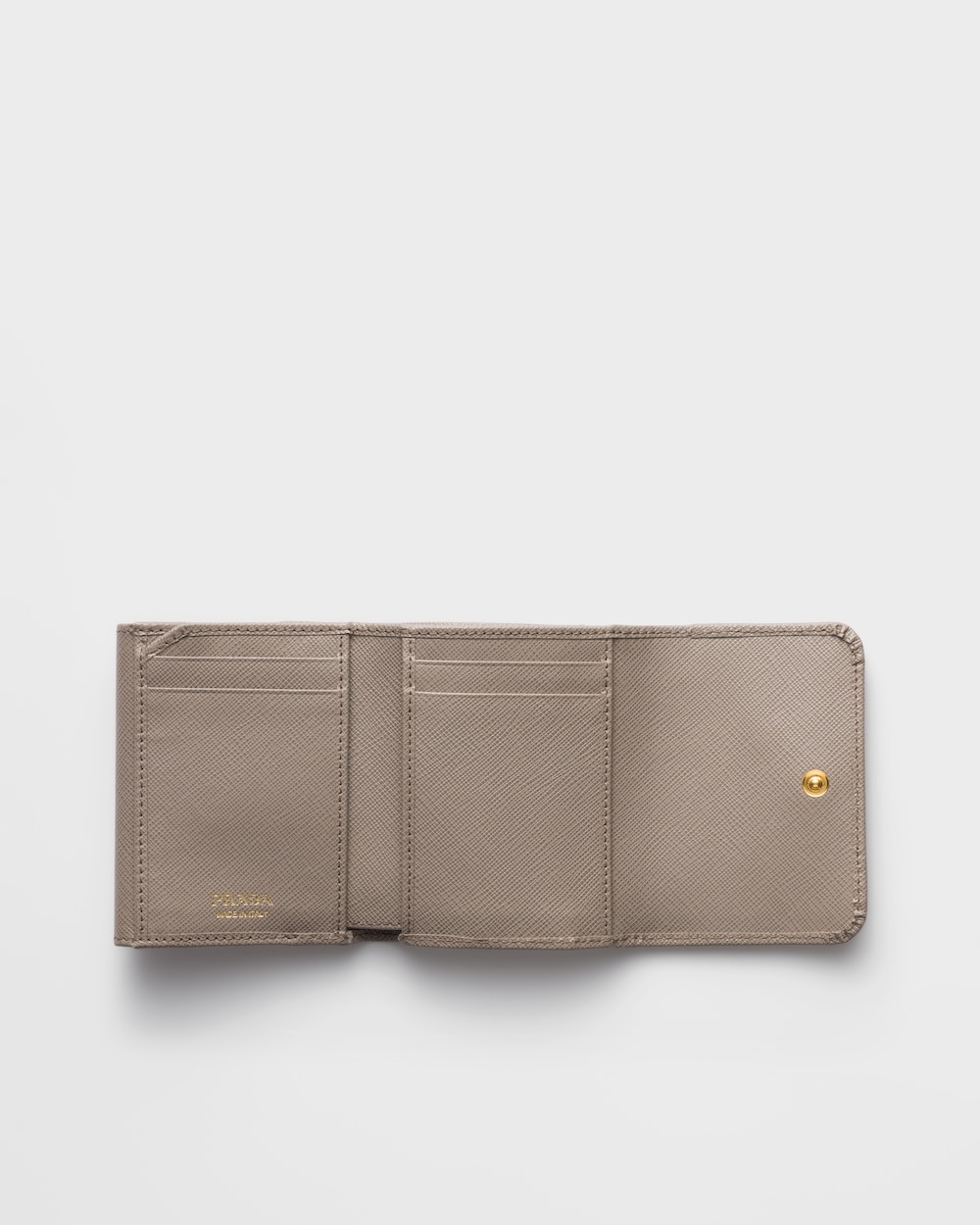 サフィアーノトライアングル 財布