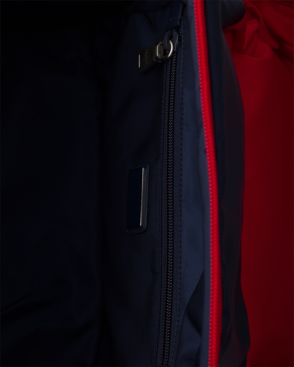 Re-Nylon レザー ショルダーバッグ