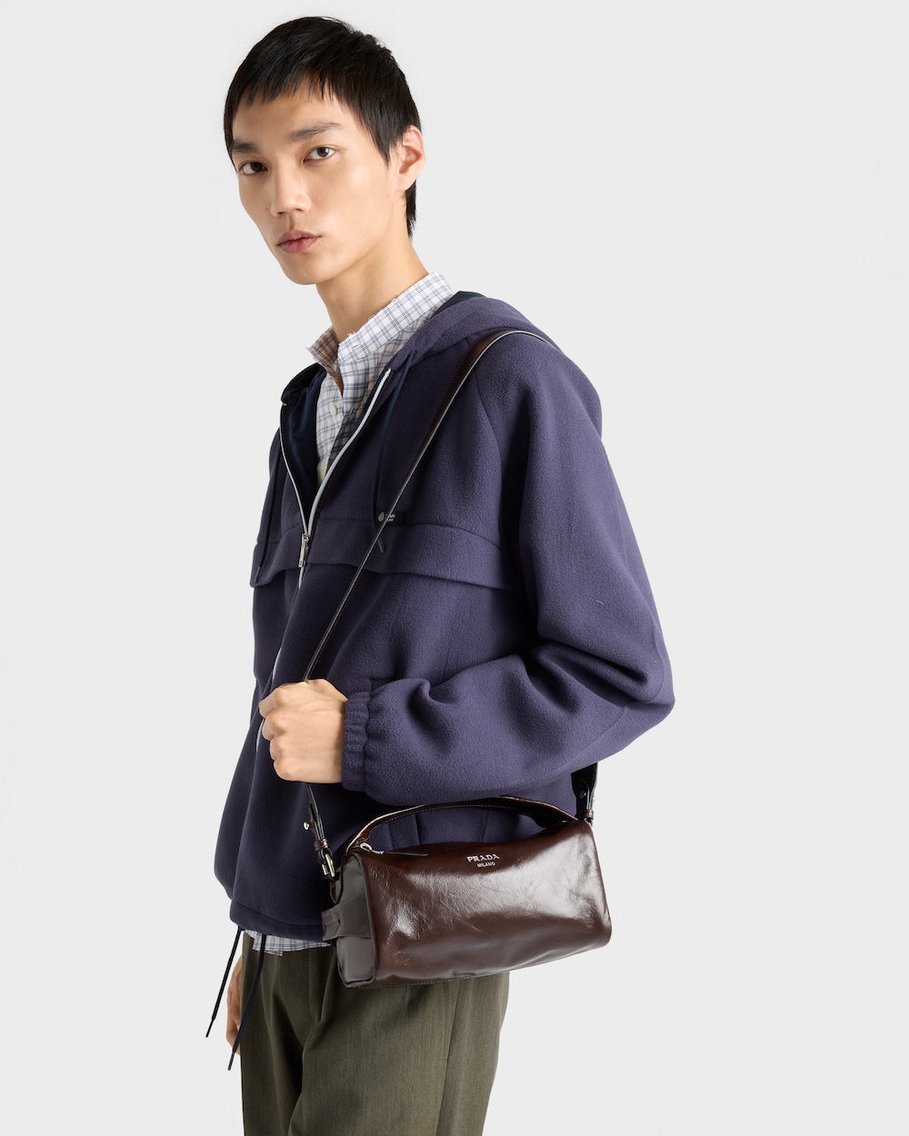 レザー ショルダーバッグ