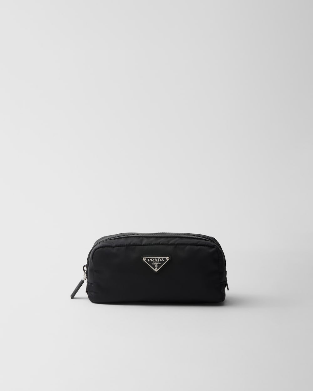 Re-Nylon xサフィアーノレザー ネセセール