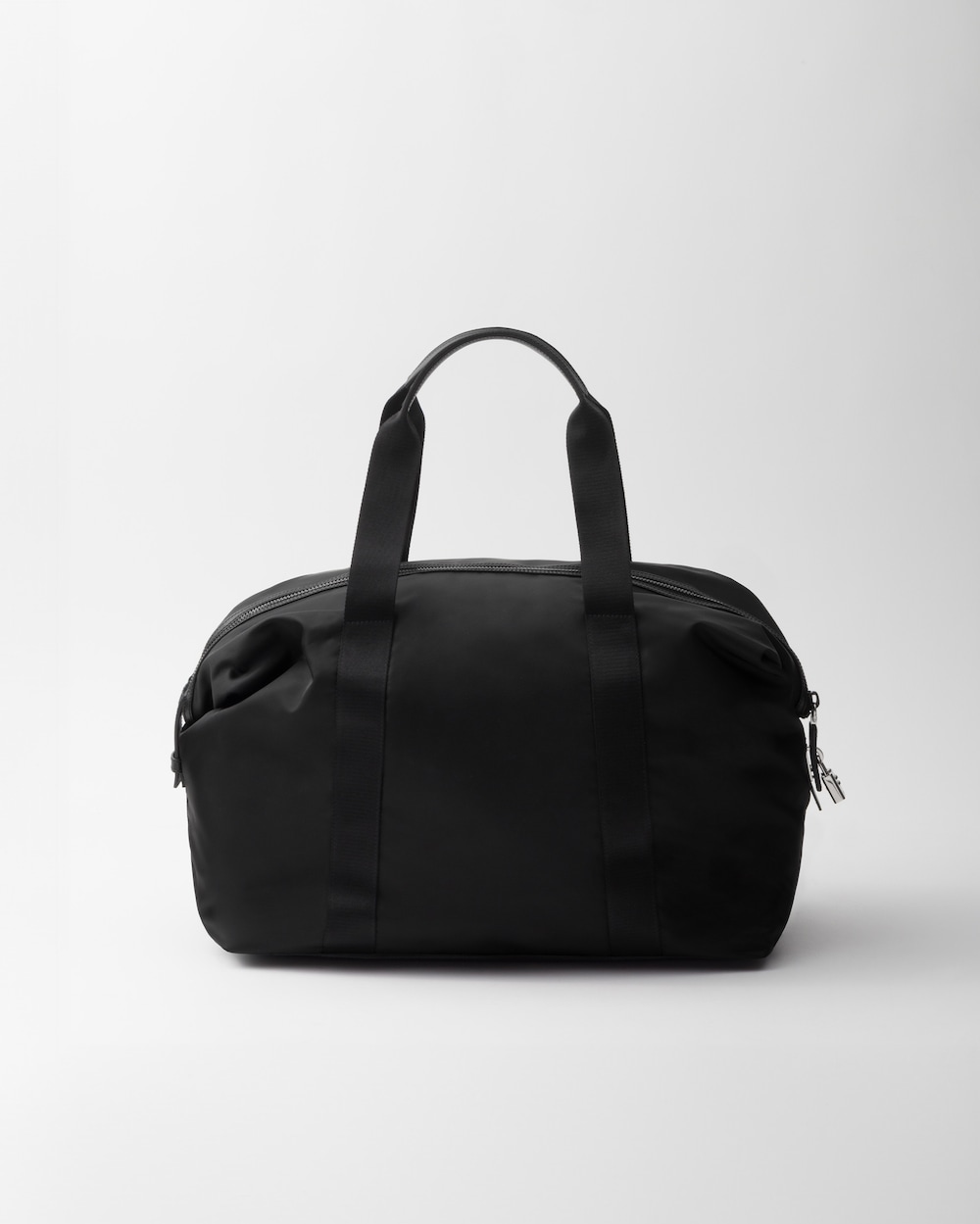 Re-Nylon xサフィアーノレザー ダッフルバッグ