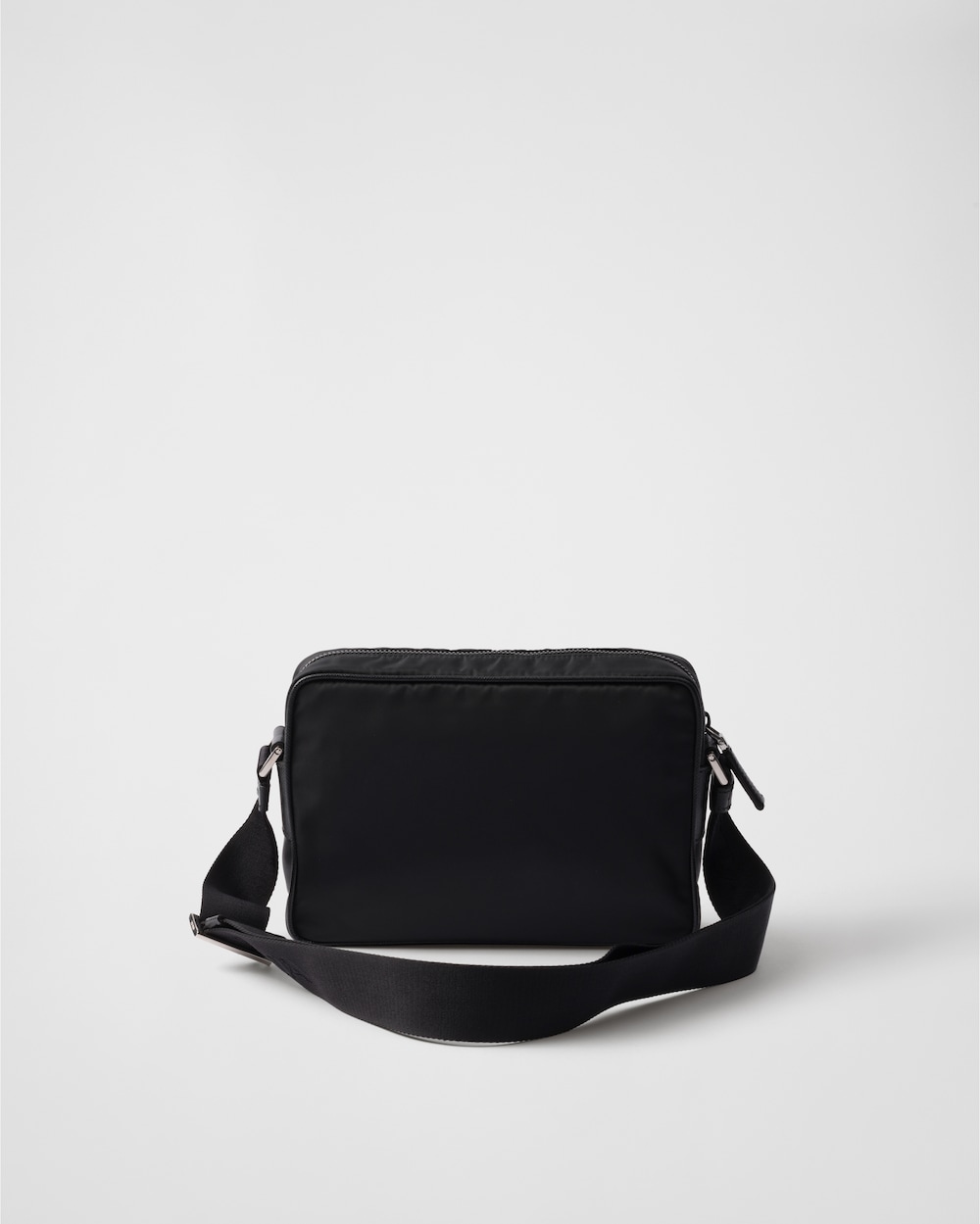 Re-Nylon xサフィアーノレザー ショルダーバッグ